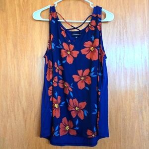 NWOT Fortune & Ivy Floral Tank Top